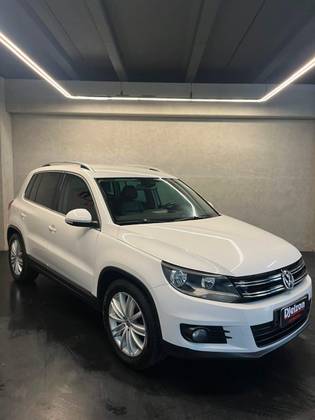 VOLKSWAGEN TIGUAN 2.0 TSI 16V TURBO GASOLINA 4P TIPTRONIC VOLKSWAGEN TIGUAN 2.0 TSI 16V TURBO GASOLINA 4P TIPTRONIC